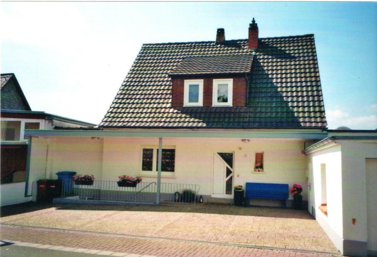 Ferienwohnung Buettner Solms-Oberbiel Exterior foto